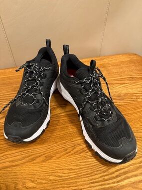 Women’s North Face Ultra Fastpack Futurelight Trail Shoes - 10